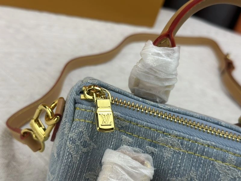 Classic Louis Vuitton Speedy Bags 79379
