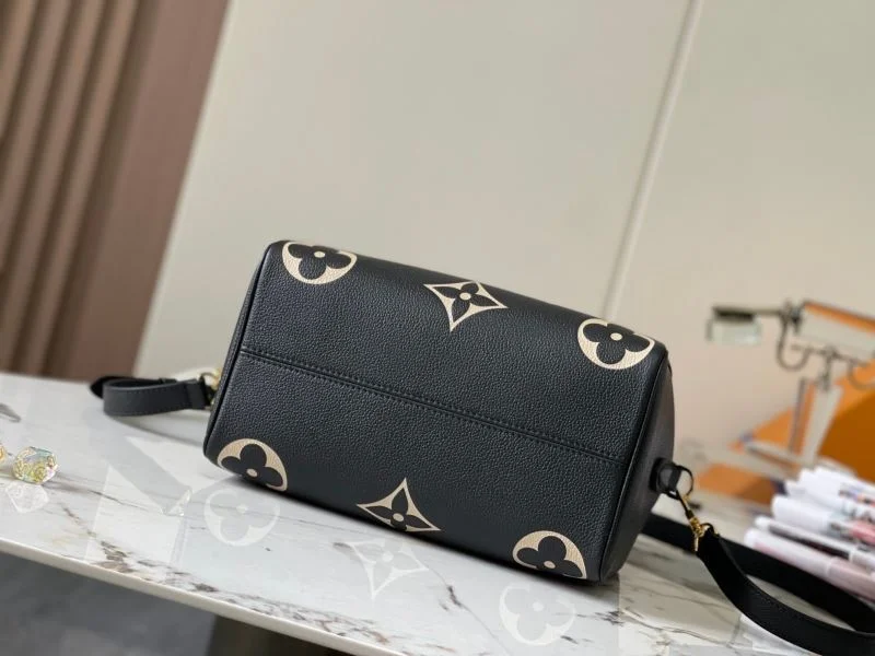 Louis Vuitton Speedy Bags Minimalist 39442