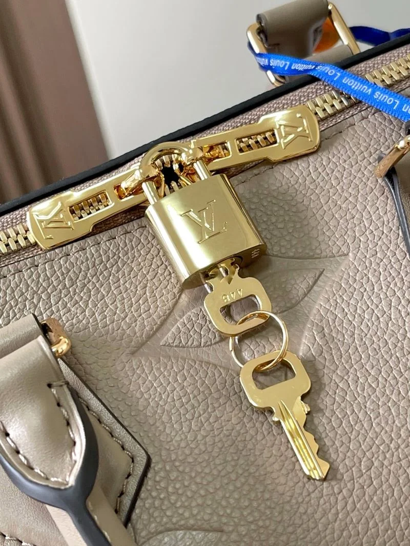 Louis Vuitton Speedy Bags Lightweight 39413