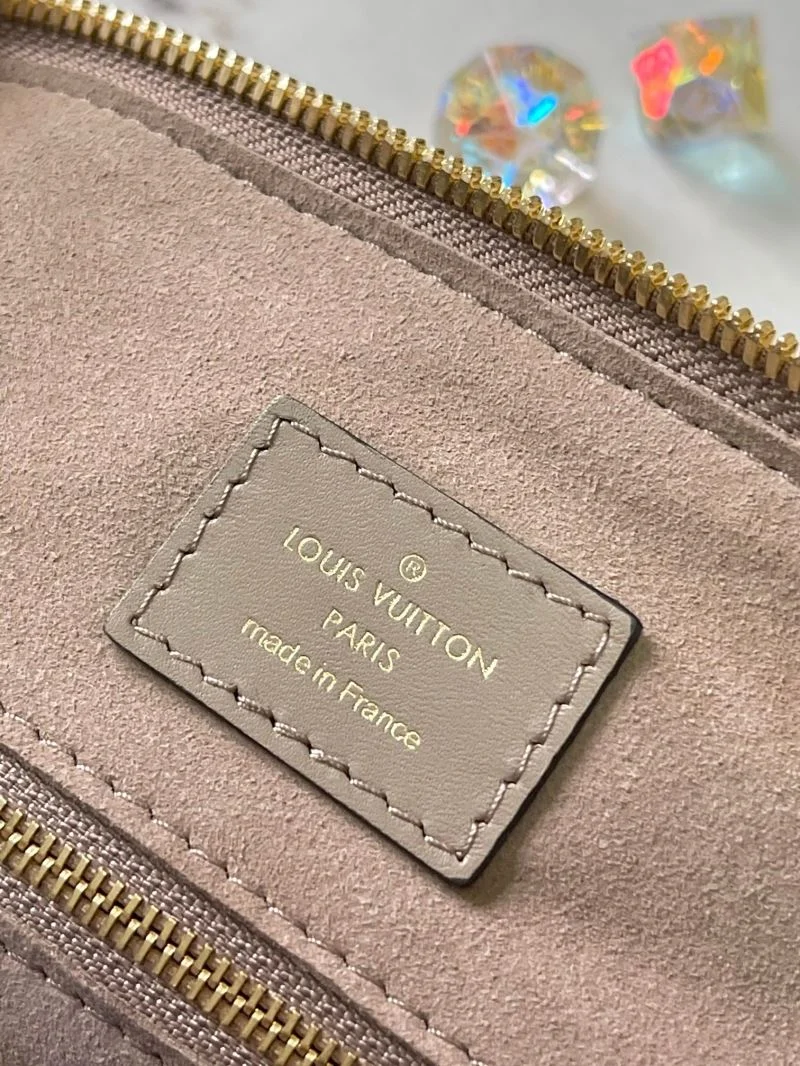 Louis Vuitton Speedy Bags Lightweight 39413