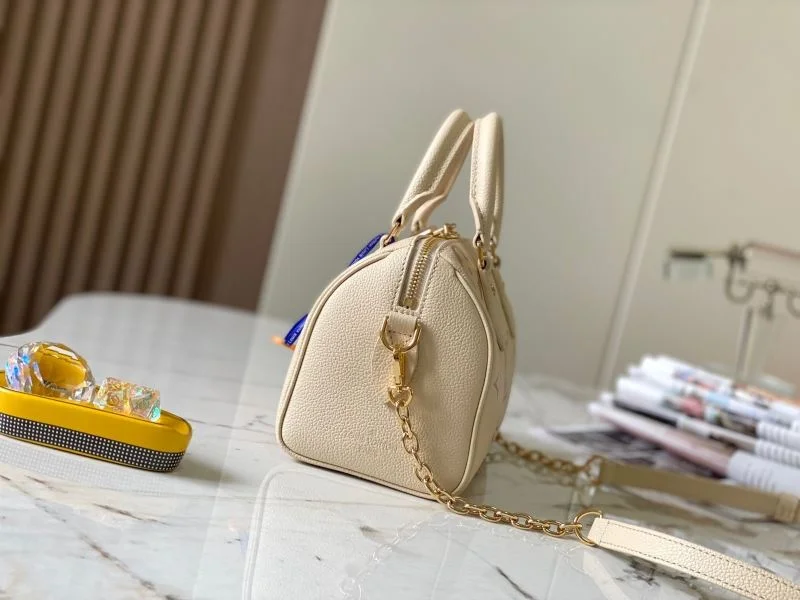 Chic Louis Vuitton Speedy Bags 39411