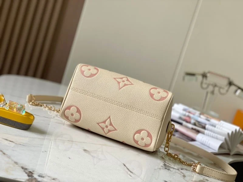 Chic Louis Vuitton Speedy Bags 39411