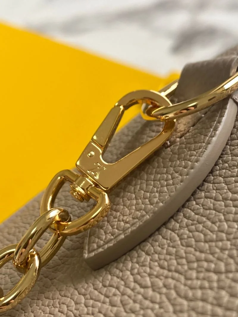 Louis Vuitton Speedy Bags MoistureWicking 39430
