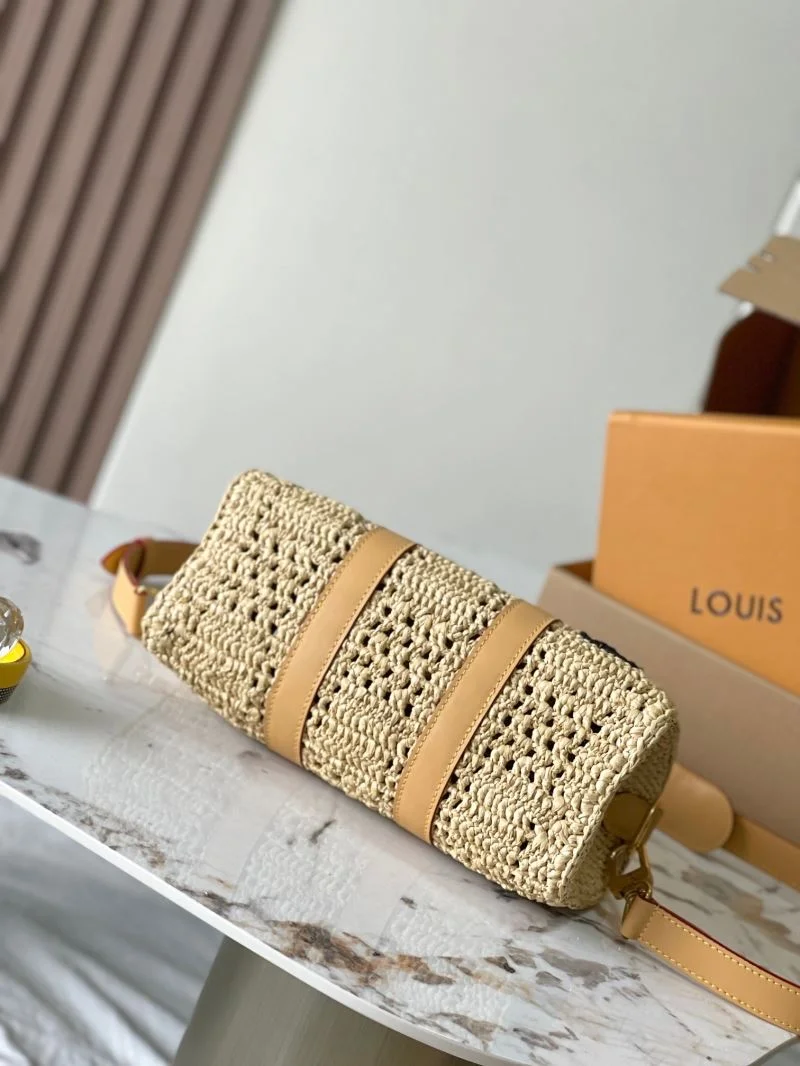 Timeless Louis Vuitton Speedy Bags 39403