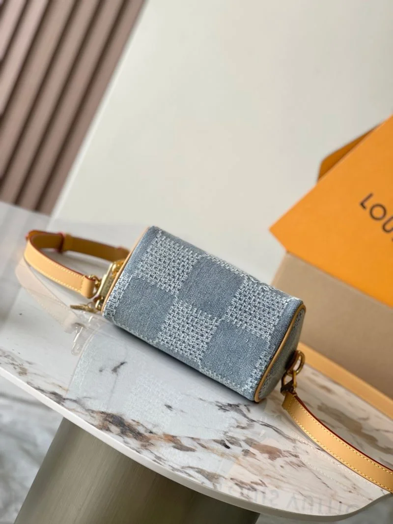 SmoothTexture Louis Vuitton Speedy Bags 39400