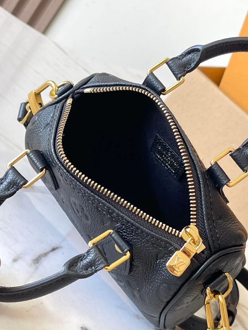 Refined Louis Vuitton Speedy Bags 39443