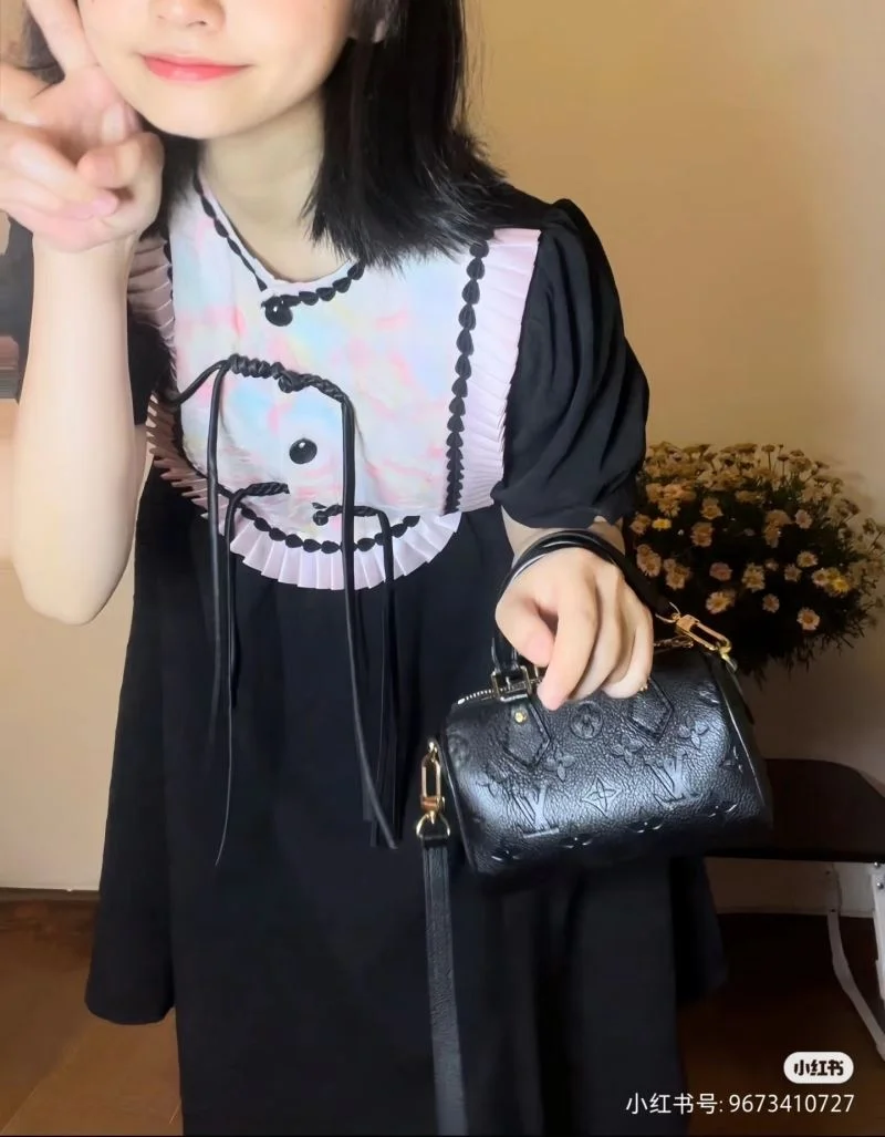Refined Louis Vuitton Speedy Bags 39443