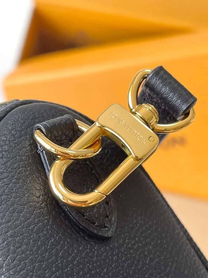 Louis Vuitton Speedy Bags TravelReady 39396
