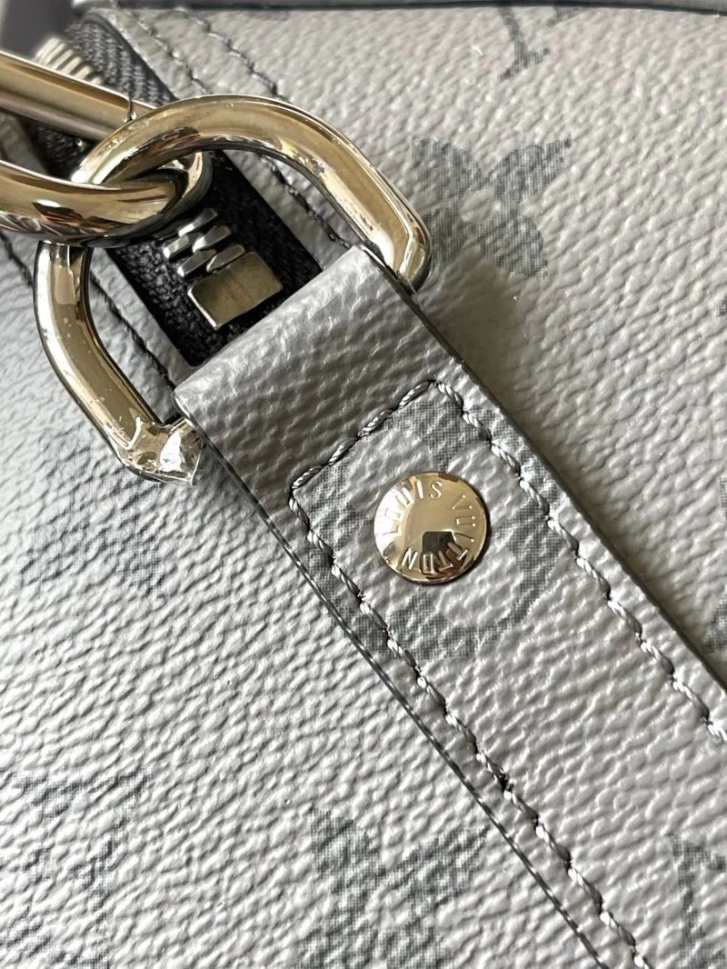 Louis Vuitton Speedy Bags Neat 39392