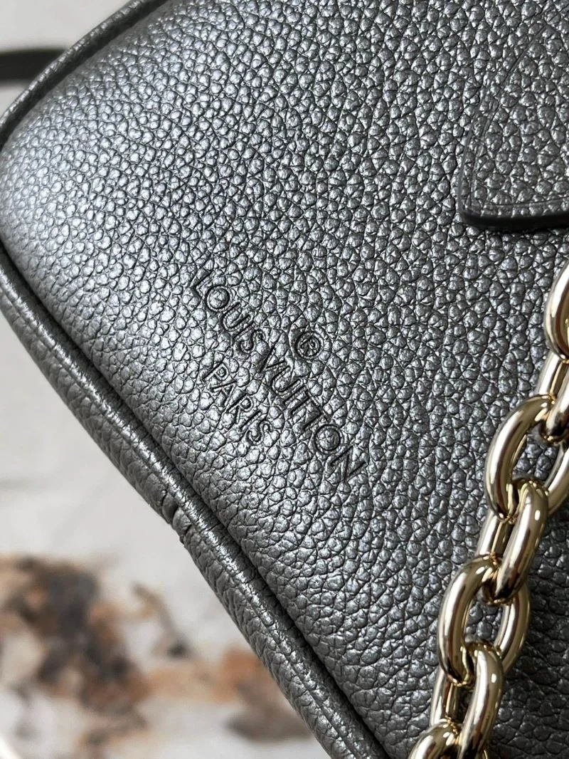Louis Vuitton Speedy Bags Durable 39382