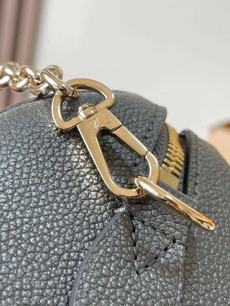 Louis Vuitton Speedy Bags Durable 39382