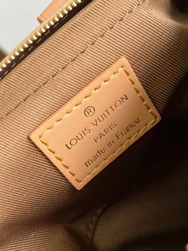 WaterResistant Louis Vuitton Speedy Bags 39155