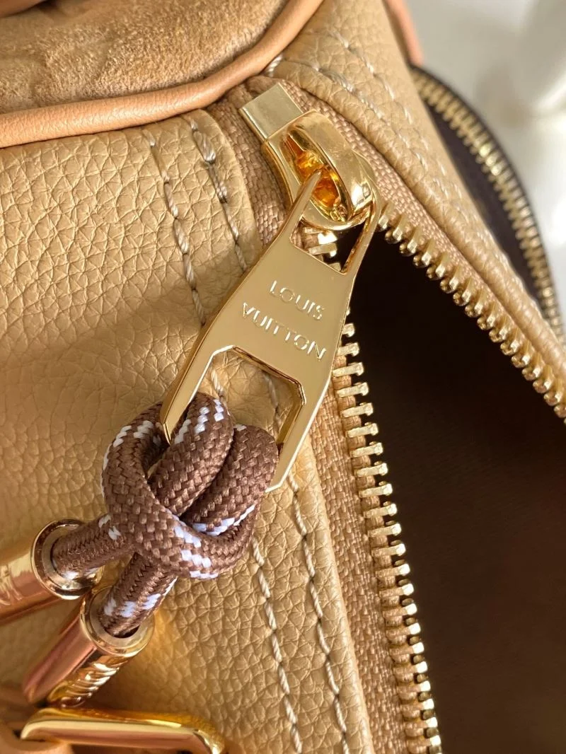 WaterResistant Louis Vuitton Speedy Bags 39155