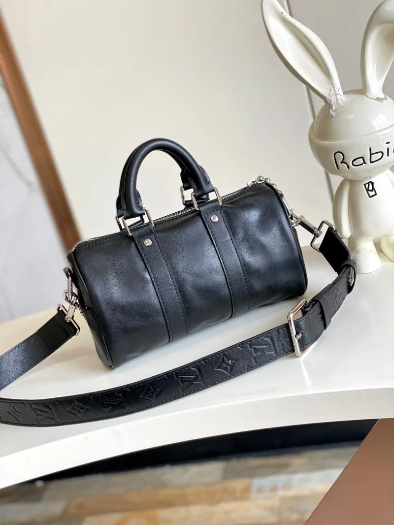 Flexible Louis Vuitton Speedy Bags 39125
