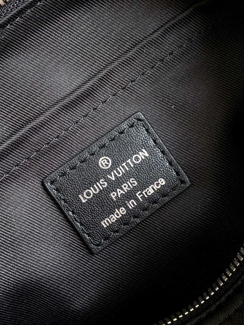 Flexible Louis Vuitton Speedy Bags 39125