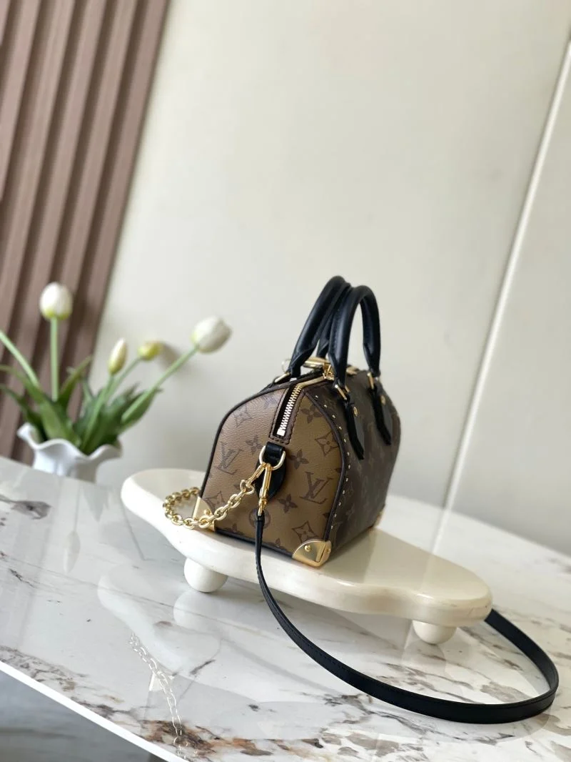 Louis Vuitton Speedy Bags Stylish 39111
