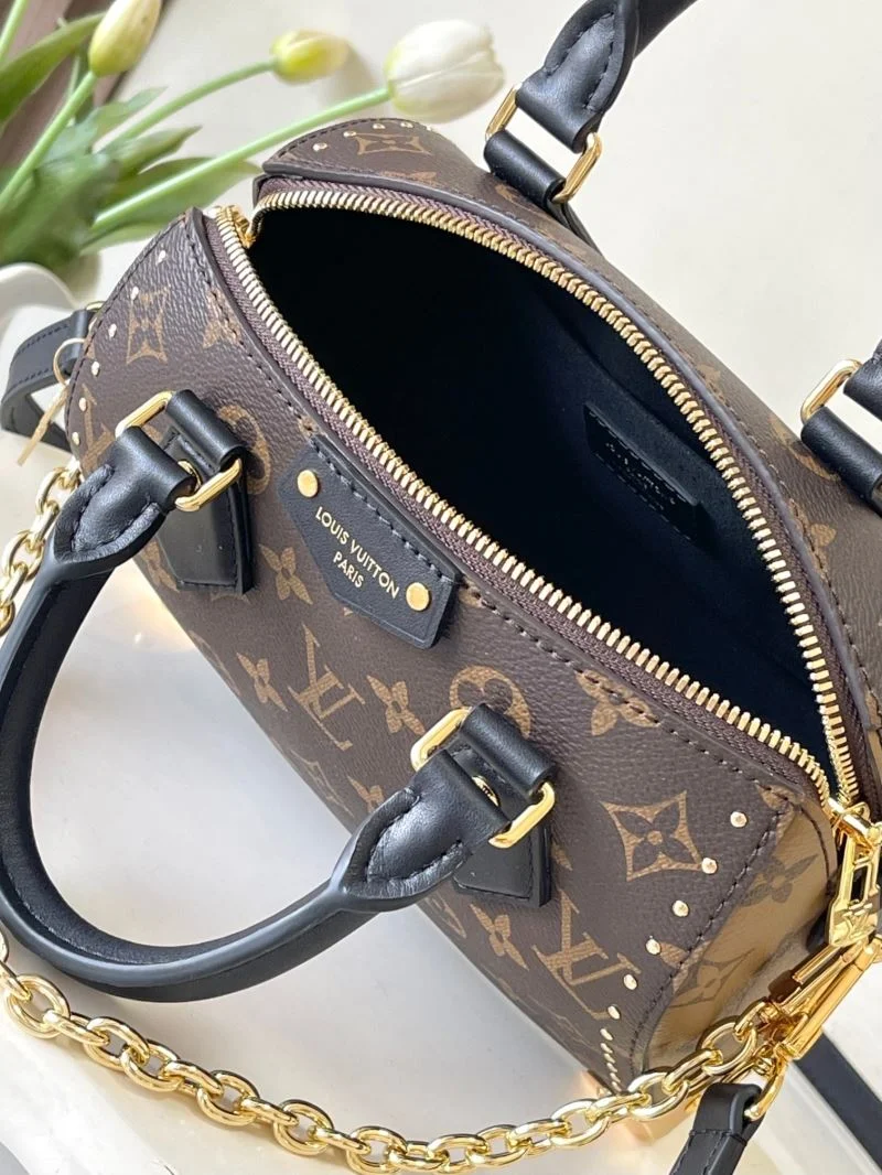 Louis Vuitton Speedy Bags Stylish 39111