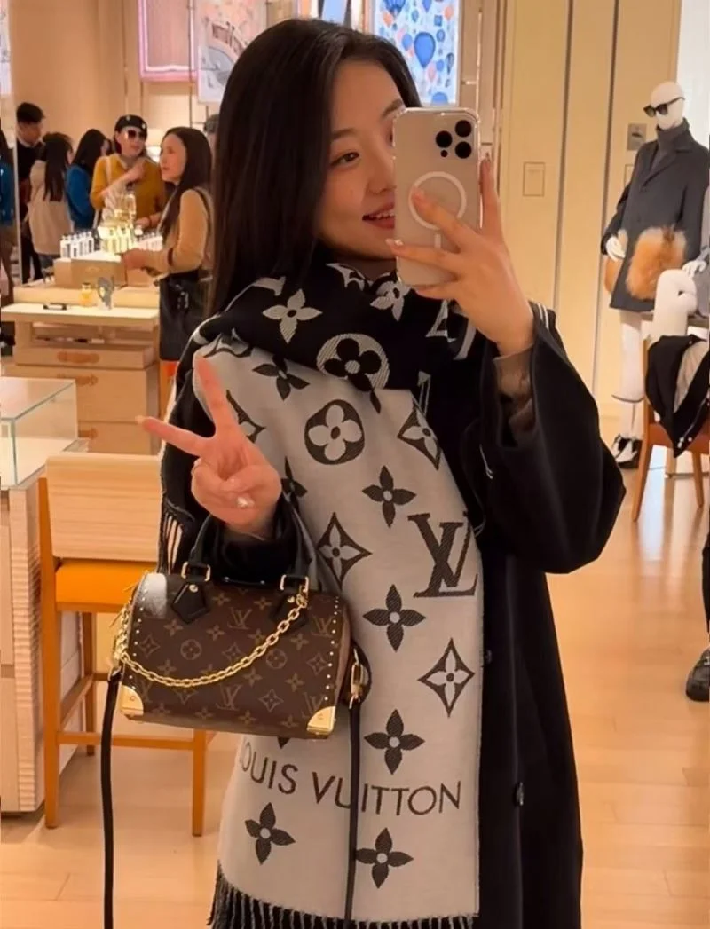 Louis Vuitton Speedy Bags Vibrant 38788