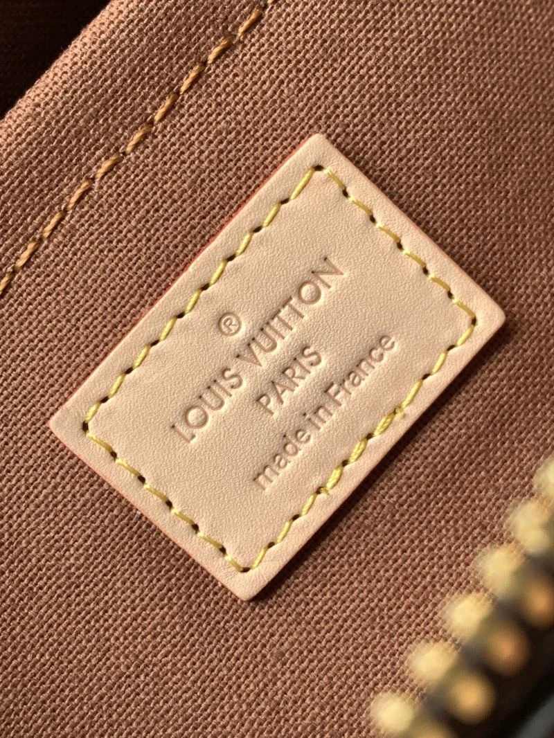 Compact Louis Vuitton Speedy Bags 38784