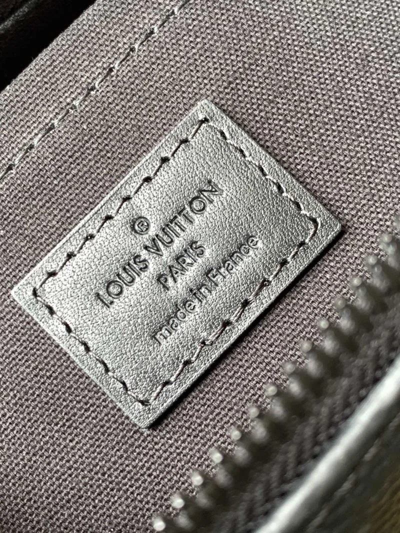 Unisex Louis Vuitton Speedy Bags 38787
