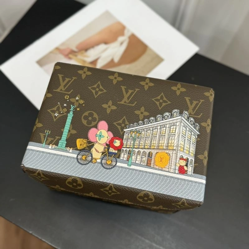 Louis Vuitton Storage Boxes Durable 274713