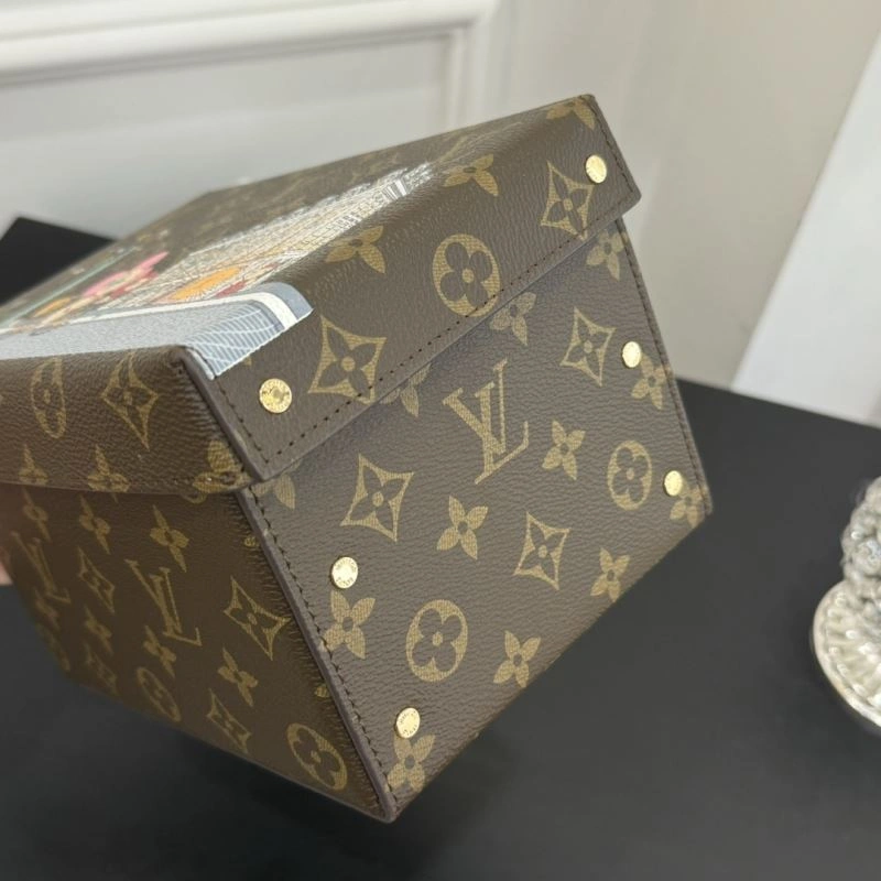 Louis Vuitton Storage Boxes Durable 274713