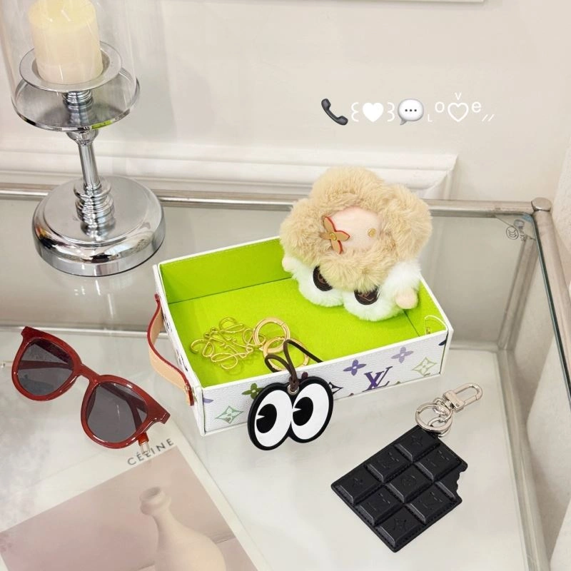 Louis Vuitton Storage Boxes Stretchable 274714