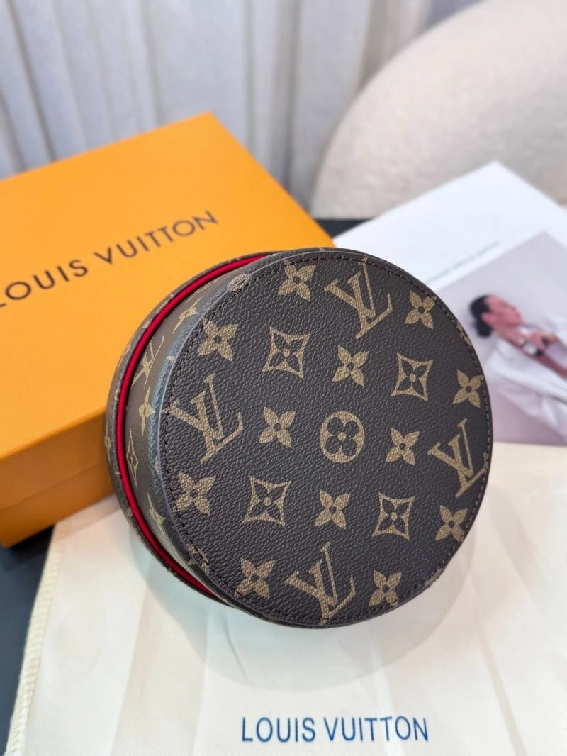 Refined Louis Vuitton Storage Boxes 274707