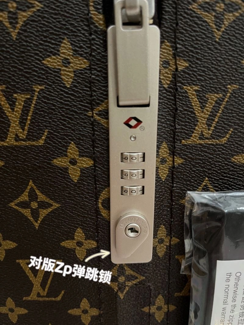 Louis Vuitton Suitcase FreshLook 65646