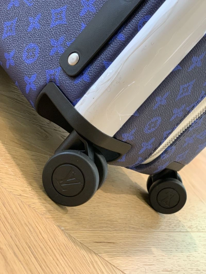 Modern Louis Vuitton Suitcase 65668