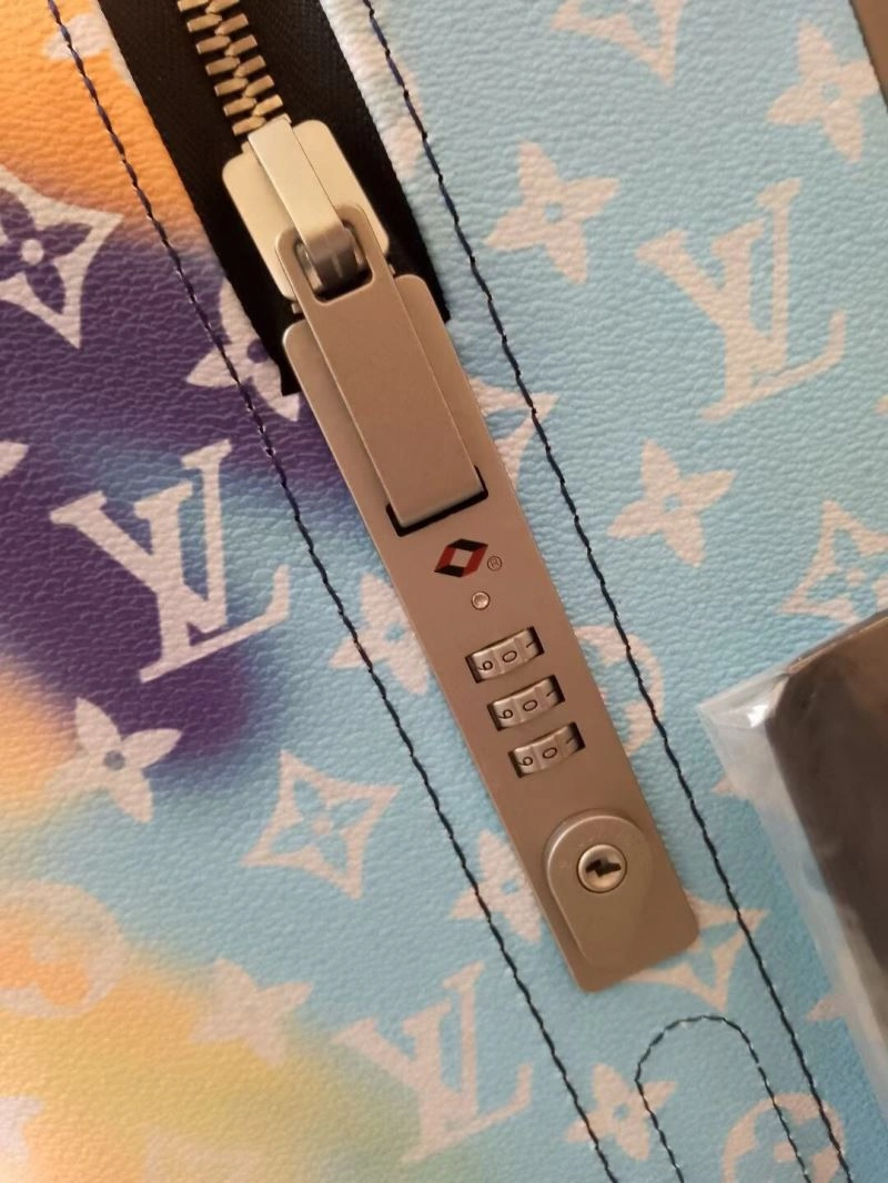 Packable Louis Vuitton Suitcase 65621