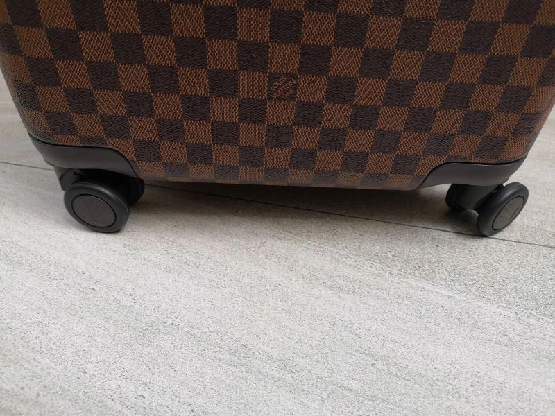 Louis Vuitton Suitcase WeatherProof 65641
