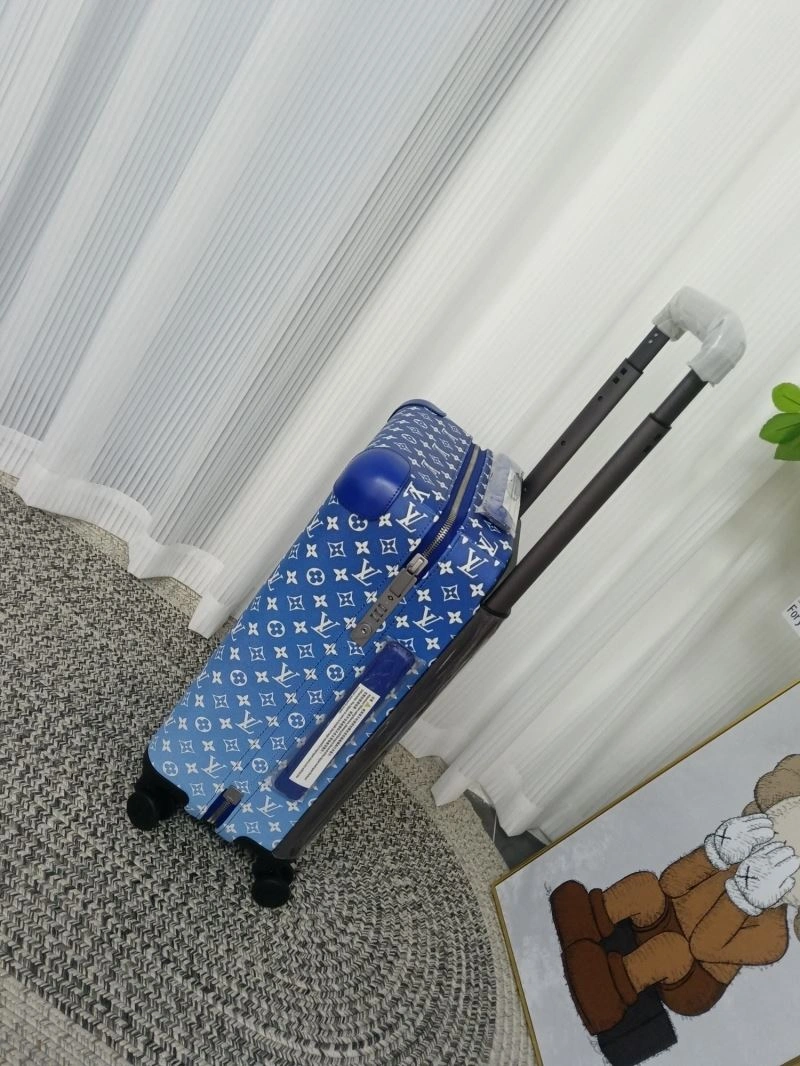 Minimalist Louis Vuitton Suitcase 65620