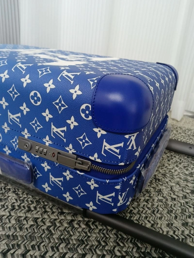 Minimalist Louis Vuitton Suitcase 65620