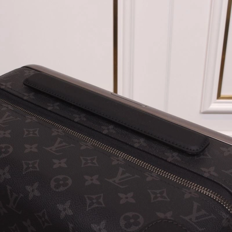 ZipUp Louis Vuitton Suitcase 65618