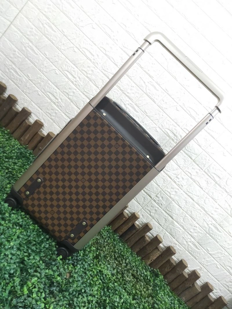 Modern Louis Vuitton Suitcase 65616