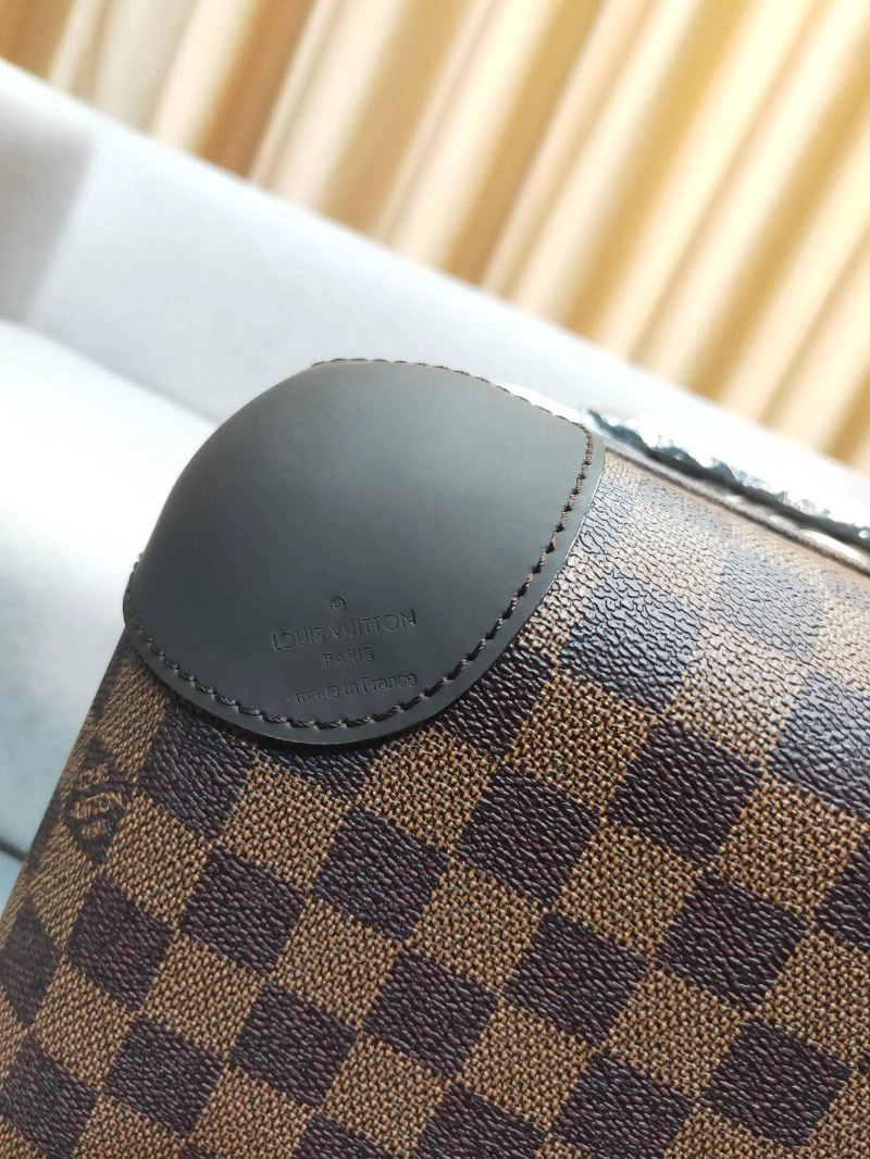 Louis Vuitton Suitcase OnTrend 65594
