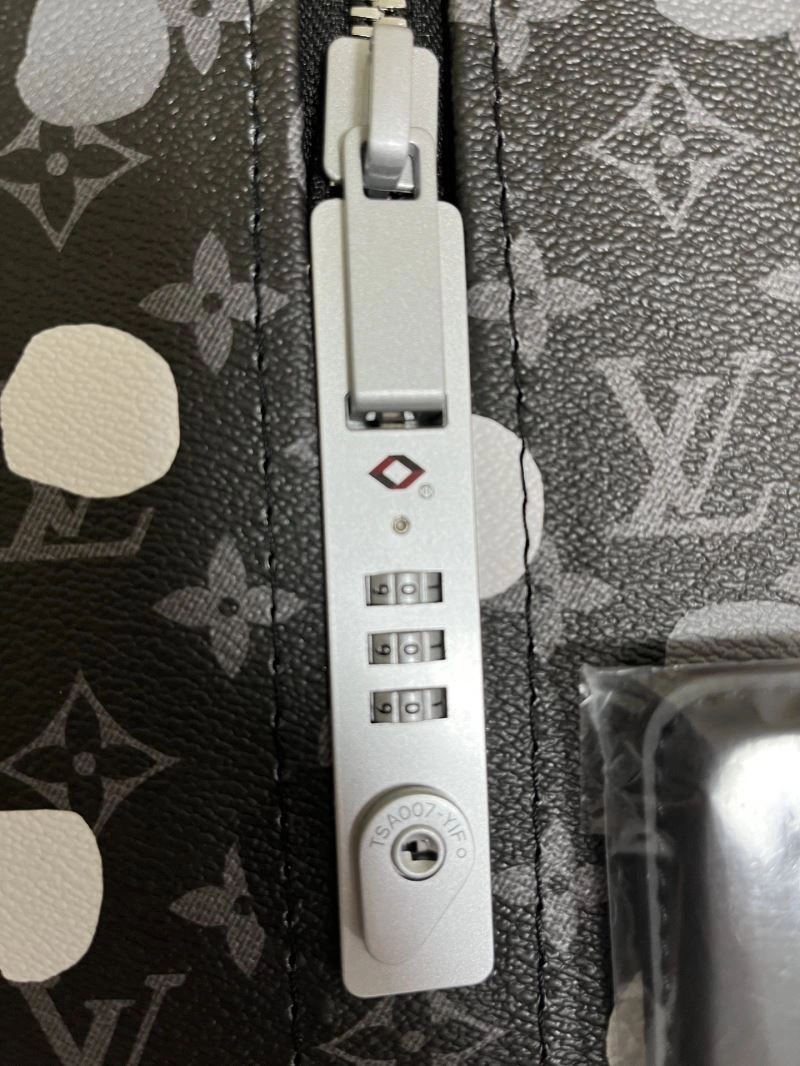 Louis Vuitton Suitcase StreetReady 65649