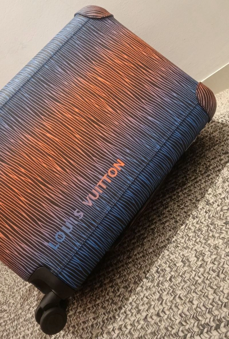 Durable Louis Vuitton Suitcase 65600