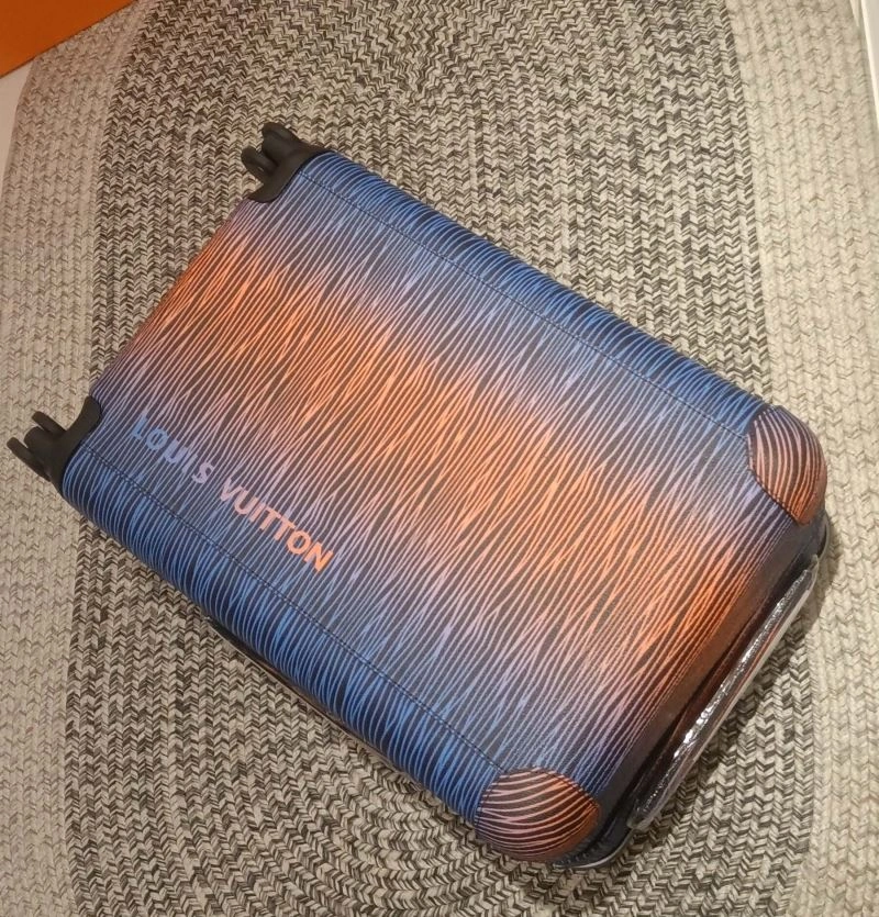 Durable Louis Vuitton Suitcase 65600
