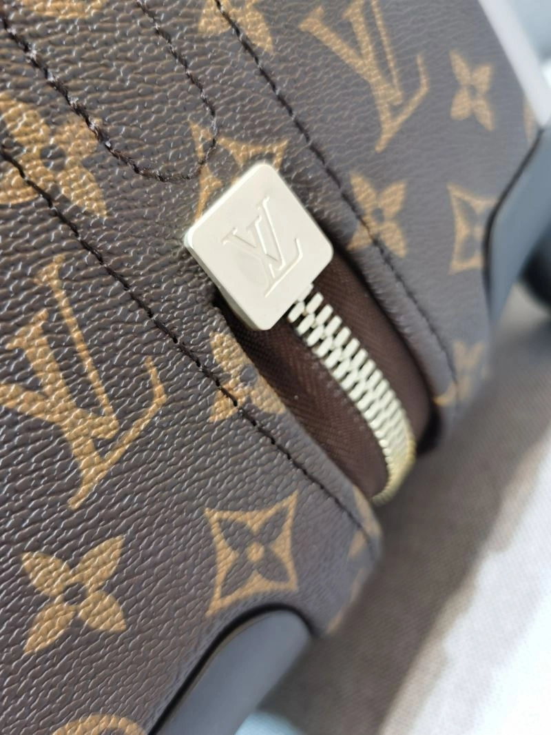 Fashionable Louis Vuitton Suitcase 65601