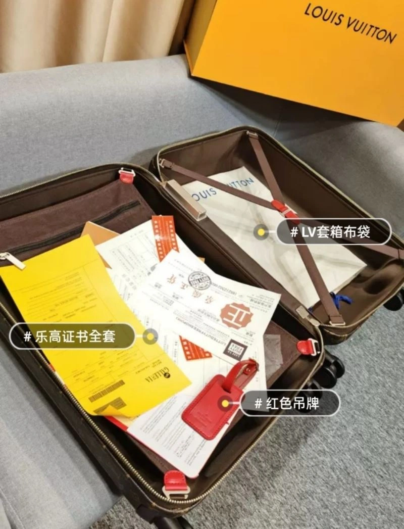 Fashionable Louis Vuitton Suitcase 65601