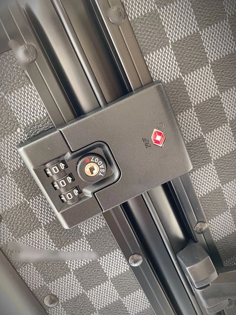 Louis Vuitton Suitcase Tailored 65588
