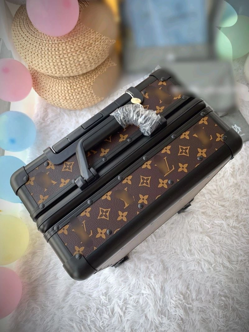 Durable Louis Vuitton Suitcase 65589