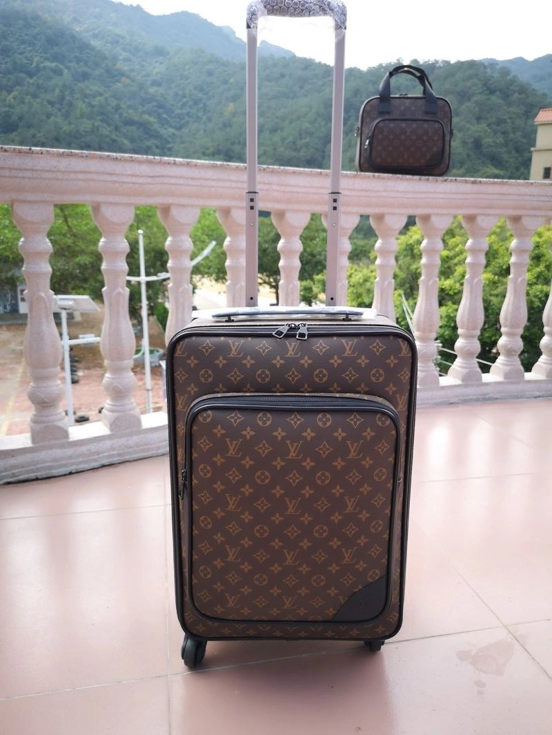 Louis Vuitton Suitcase FashionForward 65682
