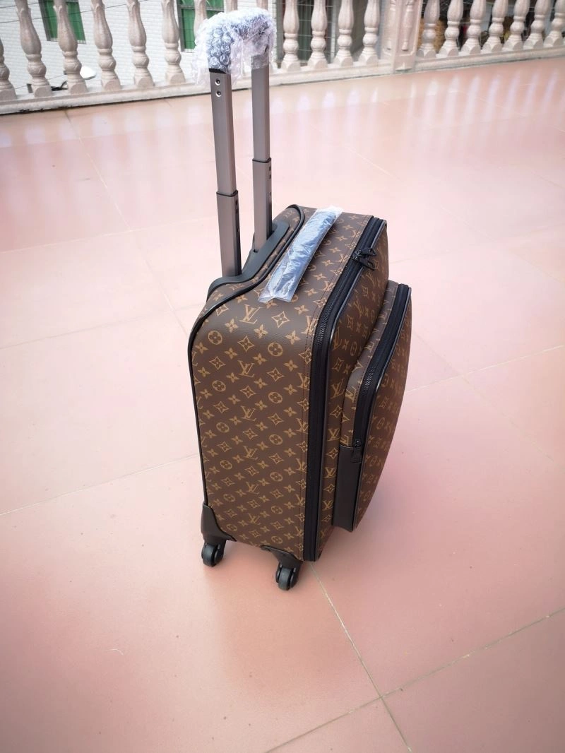Louis Vuitton Suitcase FashionForward 65682