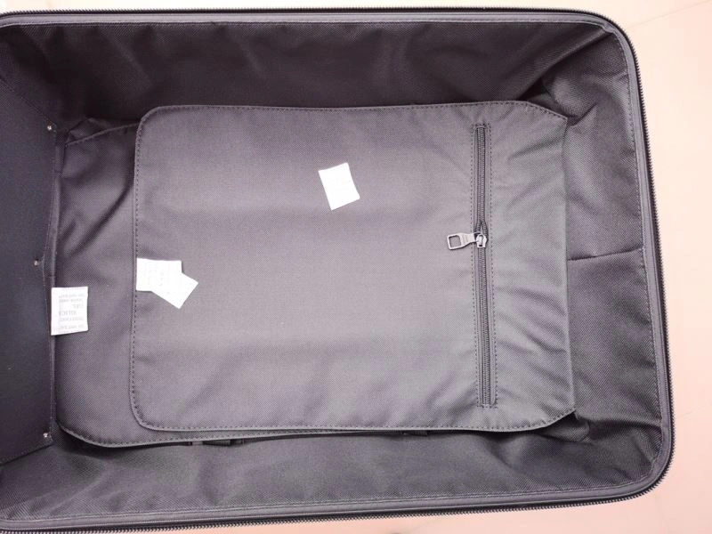 Louis Vuitton Suitcase FashionForward 65682
