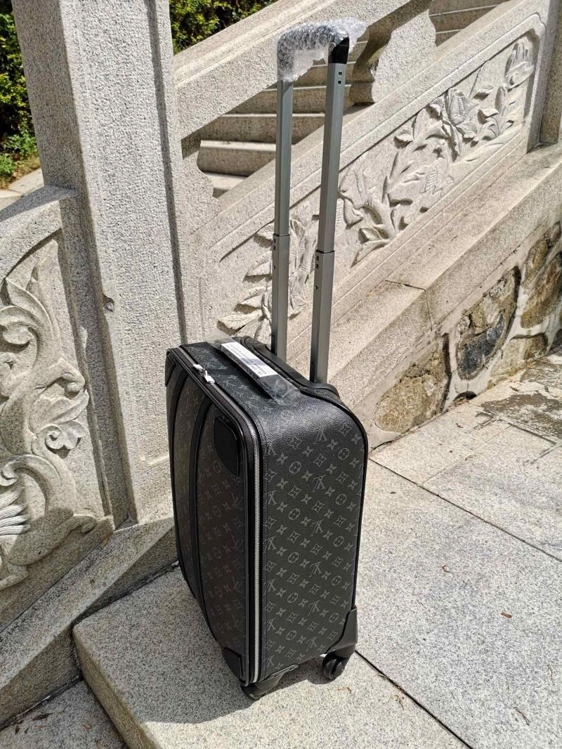 OnTrend Louis Vuitton Suitcase 65614