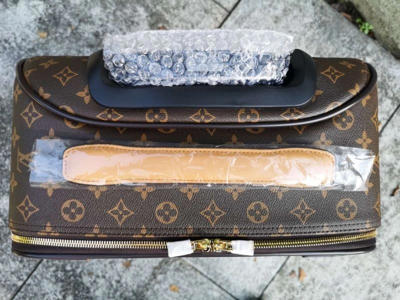 Louis Vuitton Suitcase Breathable 65611