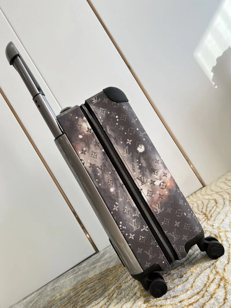 Stretchable Louis Vuitton Suitcase 65577